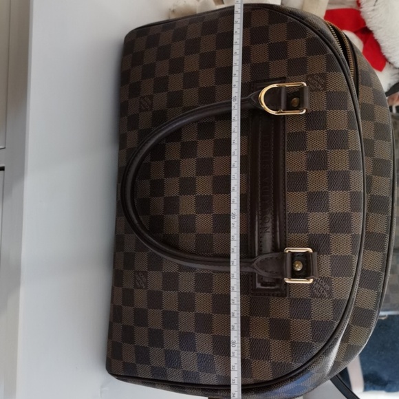 Louis Vuitton bags - Picture 6 of 8